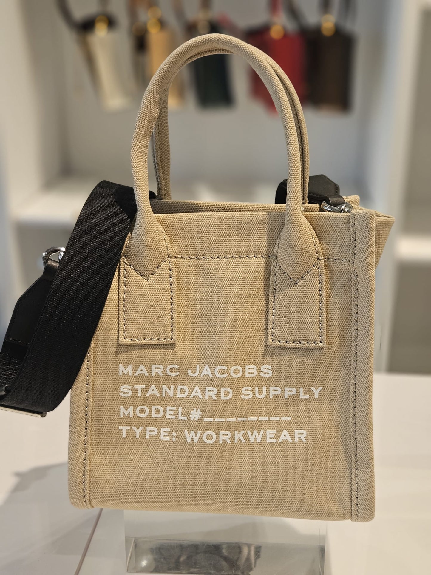 Marc Jacobs Kanvas Standart Supply
