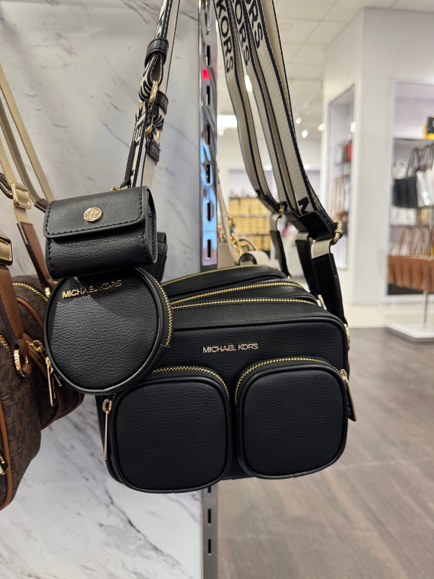 Michael Kors Jet Set Double Pocket Crossbody with Airpods