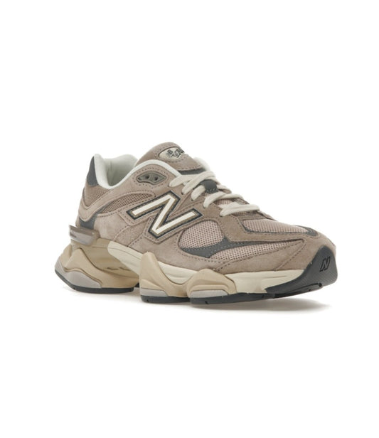 New Balance 9060 Driftwood Castlerock 38,5